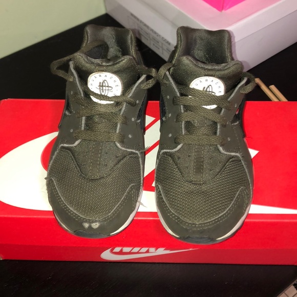 nike kids huarache run